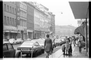 Kleinbildnegativ: Dresdener Straße, 1976