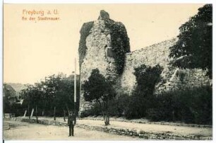 Freyburg. An der Stadtmauer
