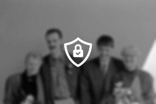 [Name maskiert] und [Name maskiert] Ihren Ehemännern [Name maskiert] und [Name maskiert] [Name maskiert] der Doppelhochzeit