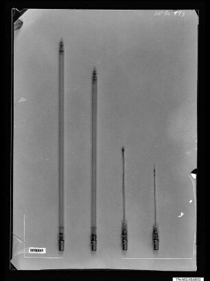 Rauschdioden KA- Röhren, Bild 1: Typ KA 560, KA 561, KA 562 und KA 563, Foto 1960