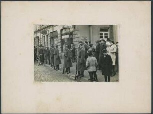 Bitterfeld, Mitteldeutscher Aufstand : Bitterfeld. Aufstand in Mitteldeutschland März 1921, Märzkämpfe. Aufständische und Polizisten