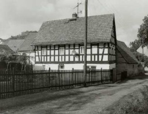 Heuersdorf-Großhermsdorf. Häuslerhaus Nummer 16