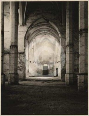 Langhaus der ehemaligen Franziskanerkirche Jauer nach O
