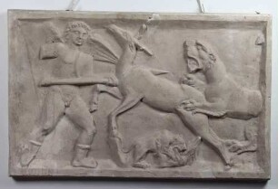 Geflügelter jugendlicher Eros erlegt mit der Lanze einen Hirsch, der auch von einem Panther (?) angegriffen wird