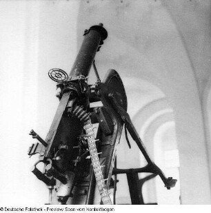 Ausstellung Waffen in Gesellschaftsordnung