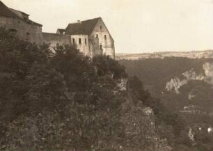 Burg Wildenstein bei Beuron. Blick ins Durchbruchtal der Donau durch den Schwäbischen Jura
