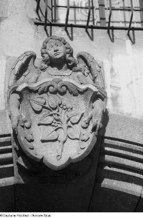 Lindenwappen am Alten Rathaus