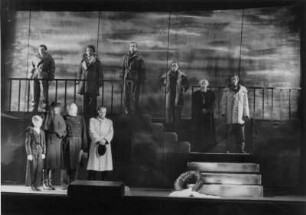 Hamburg. Deutsches Schauspielhaus. Spielstätte "Junge Bühne. Aufführung des Dramas "Nun singen sie wieder"von Max Frisch 1947
