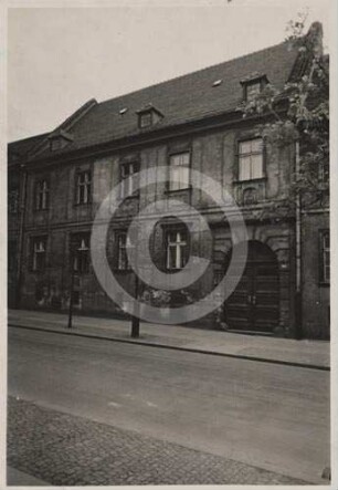Bürgerhaus Domstraße 7 in Breslau mit Portal