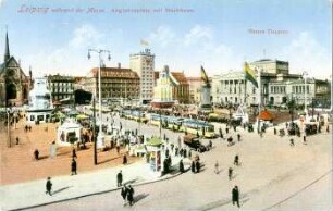 Leipzig während der Messe : Augustusplatz mit Hochhaus
