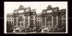 Palazzo Poli mit Trevi-Brunnen, Rom