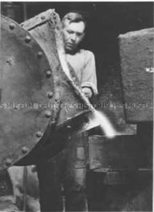 Großformer Otto Deder - aus der Reihe: Plamag-Gießerei Plauen - 1947-1948