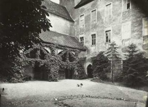 Scharfenstein. Burg