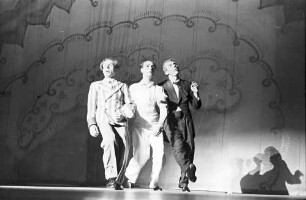 Wintergarten: Drei Manleys; Dänische Musikal Clowns; steppend