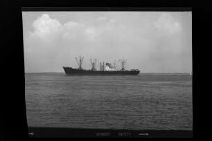 Ditmar Koel ex Blumenau ex Vossbrook (1952), Frachtschiff, Hanseatische Reederei, Hamburg, Bau-Nr. 431