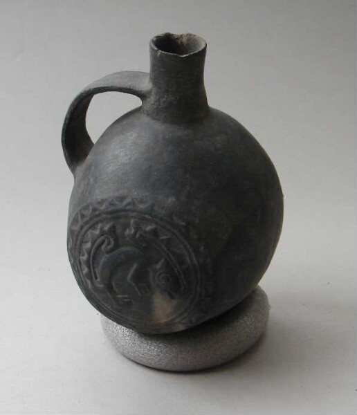 Clay vessel