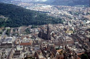 Freiburg: Stadtkern mit Münster, von Westen