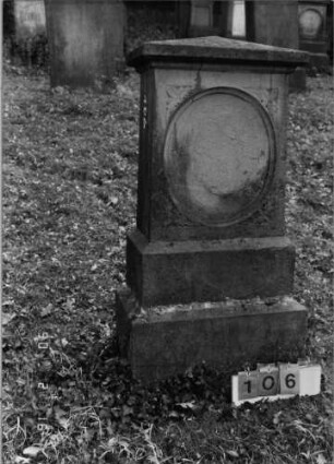 Grabstein 106