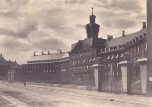 Fischerstraße, Wohnbau 1922-24