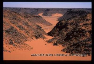 A1623// Abfahrt ins Wadi Hamra