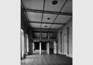 Blick in einen Raum im Kronprinzen-Palais