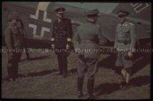 Besuch des japanischen Botschafters General Oshima an der Ostfront