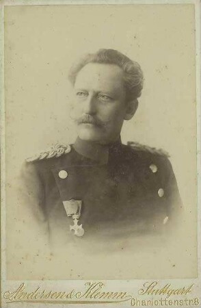 Freiherr Kuno Wilhelm Erdmann von Falkenstein, General der Infanterie, Generaladjutant in Uniform mit Orden, Brustbild in Halbprofi