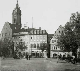 Jena, Markt : Jena. Markt mit Denkmal Johann Friedrichs I. Südseite mit Turm der Stadtkirche Sankt Michael