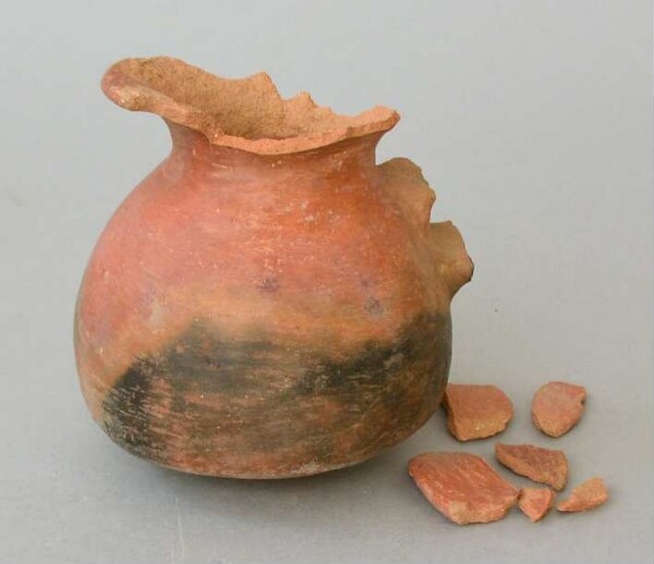 Clay vessel