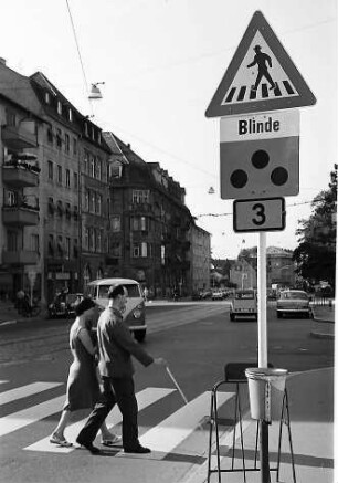 Freiburg: Blindenübergang in der Habsburgerstraße