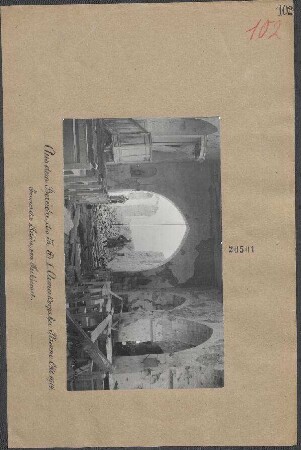 Péronne Okt. 1914: Inneres der Kirche von Herbécourt