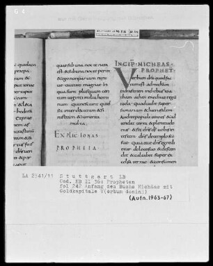 Bibliorum sacrorum pars, libri prophetarum — Initiale V(erbum domini), Folio 242recto