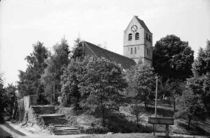 Betberg: Kirche