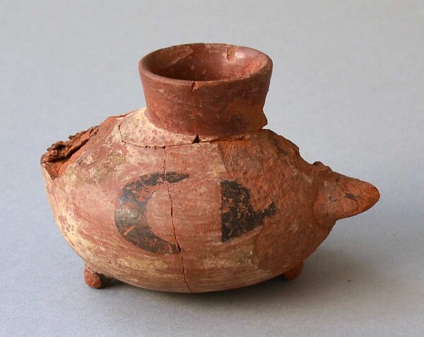 Clay vessel