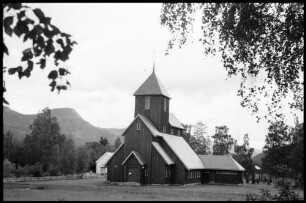 Tollefsrud: Holzkirche