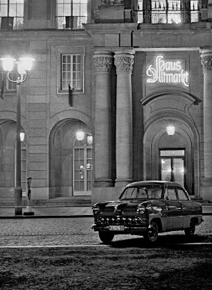 Dresden, Altmarkt, Haus Altmarkt, Eingang