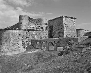 Krak des Chevaliers — Äußere Ringmauer — Südturm