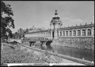Dresden. Zwinger - Kronentor