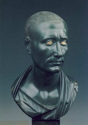 C. JULIUS CAESAR; BÜSTE