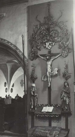 Burg Gnandstein. Kreuzigungsgruppe in der Kapelle