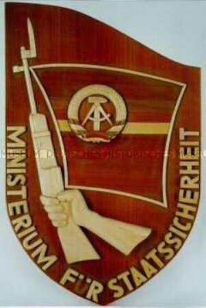 Schmucktafel des Ministeriums für Staatssicherheit