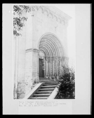 Karner Dreikönigskapelle — Nordwestportal