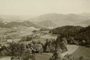 Tschechien, Böhm. Mittelgebirge, Blick von der Ruine Blankenstein