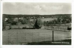 Grillenburg. Blick auf Grillenburg