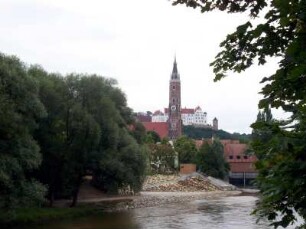 Stadtansicht mit St. Martin und Burg Trausnitz, Landshut