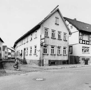 Brensbach, Am Alten Bahnhof 1, Am Alten Bahnhof 3