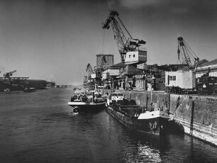 Archivfotografie "staedte_ludwigshafen_hafen_7629"