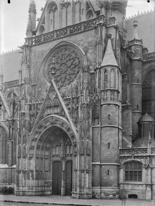 Onze-Lieve-Vrouw van de Zavelkerk & Notre-Dame-du-Sablon — Südportal