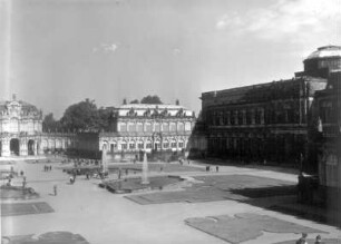 Dresden-Altstadt. Dresdner Zwinger (1711-1728; M. D. Pöppelmann). Zwingerhof, NW-Flügel mit Wallpavillon, Französischem Pavillon und Gemäldegalerie vom Glockenspielpavillon
