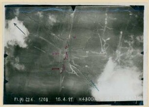 Foto feindlicher Batterie-Stellungen bei Grenay (Luftbild)
